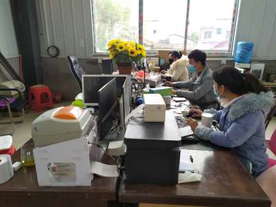 通城關刀 扶貧微工廠，互聯(lián)網(wǎng)銷售釋放致富巨能量